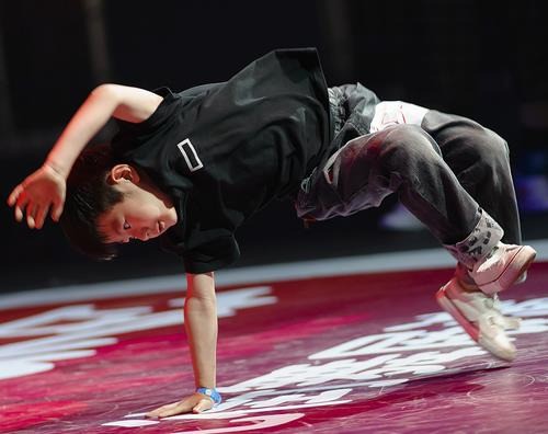 卡卡部落舞蹈培训